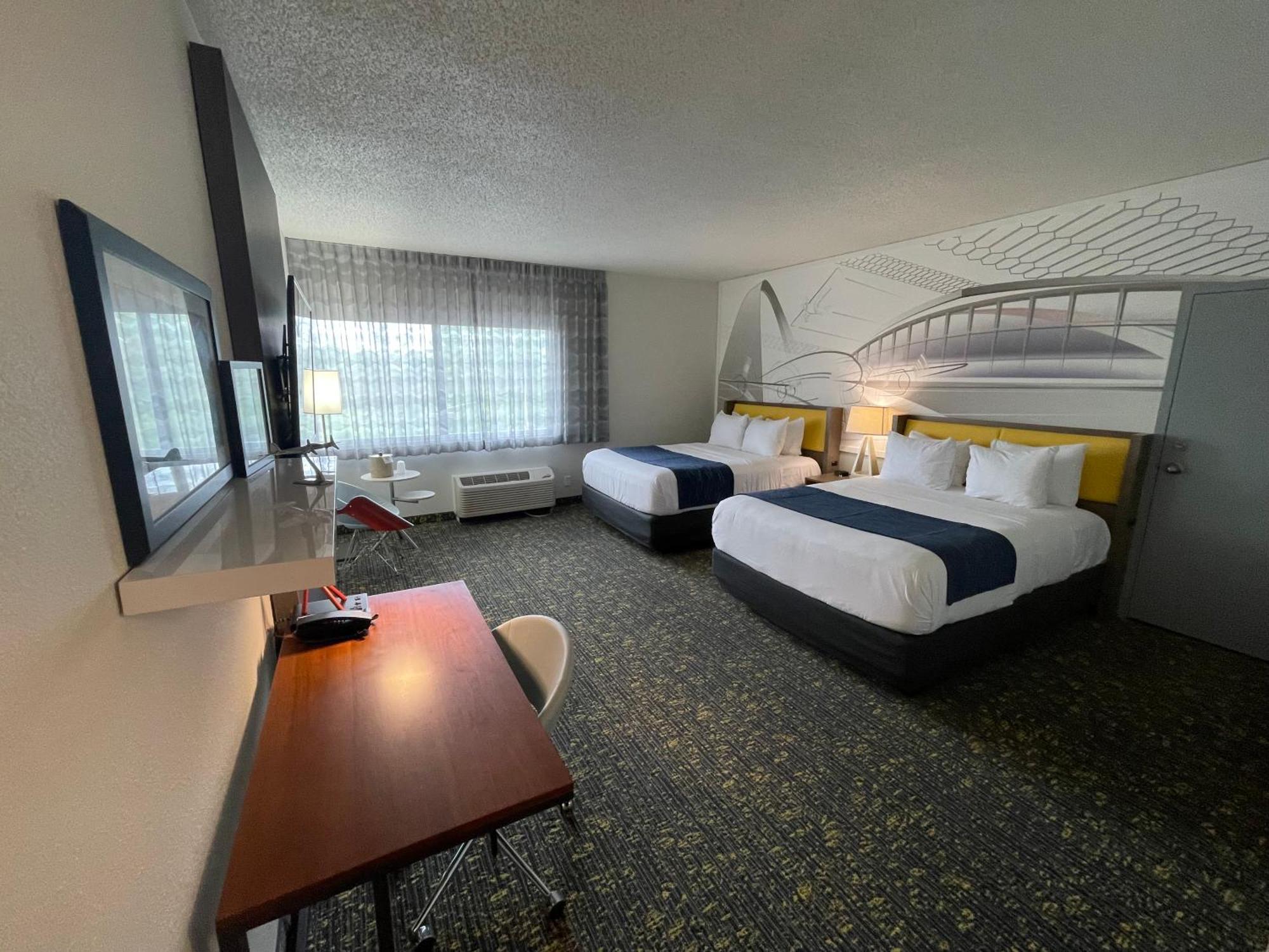 Saint Louis Airport Hotel Woodson Terrace Buitenkant foto