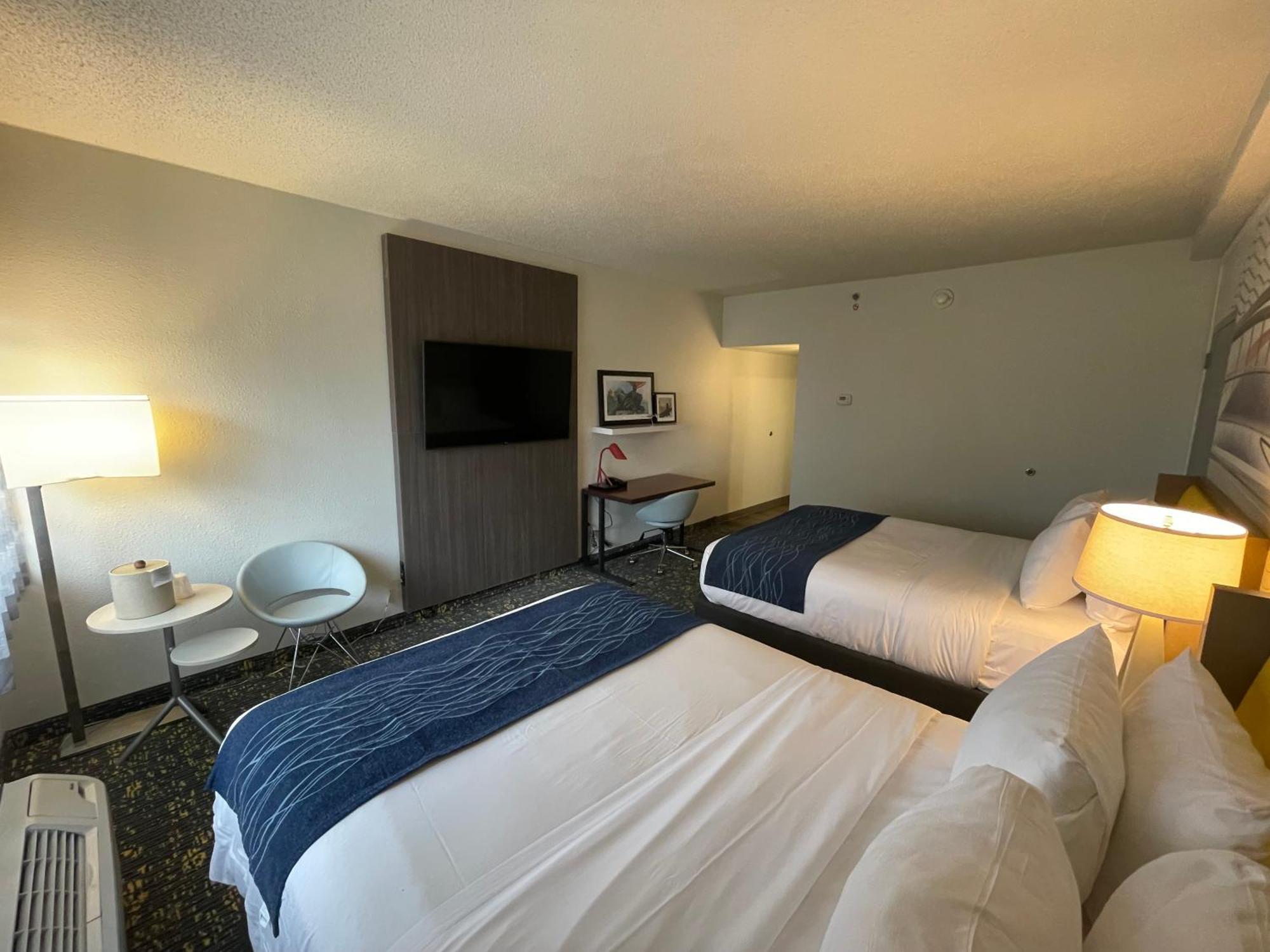 Saint Louis Airport Hotel Woodson Terrace Buitenkant foto