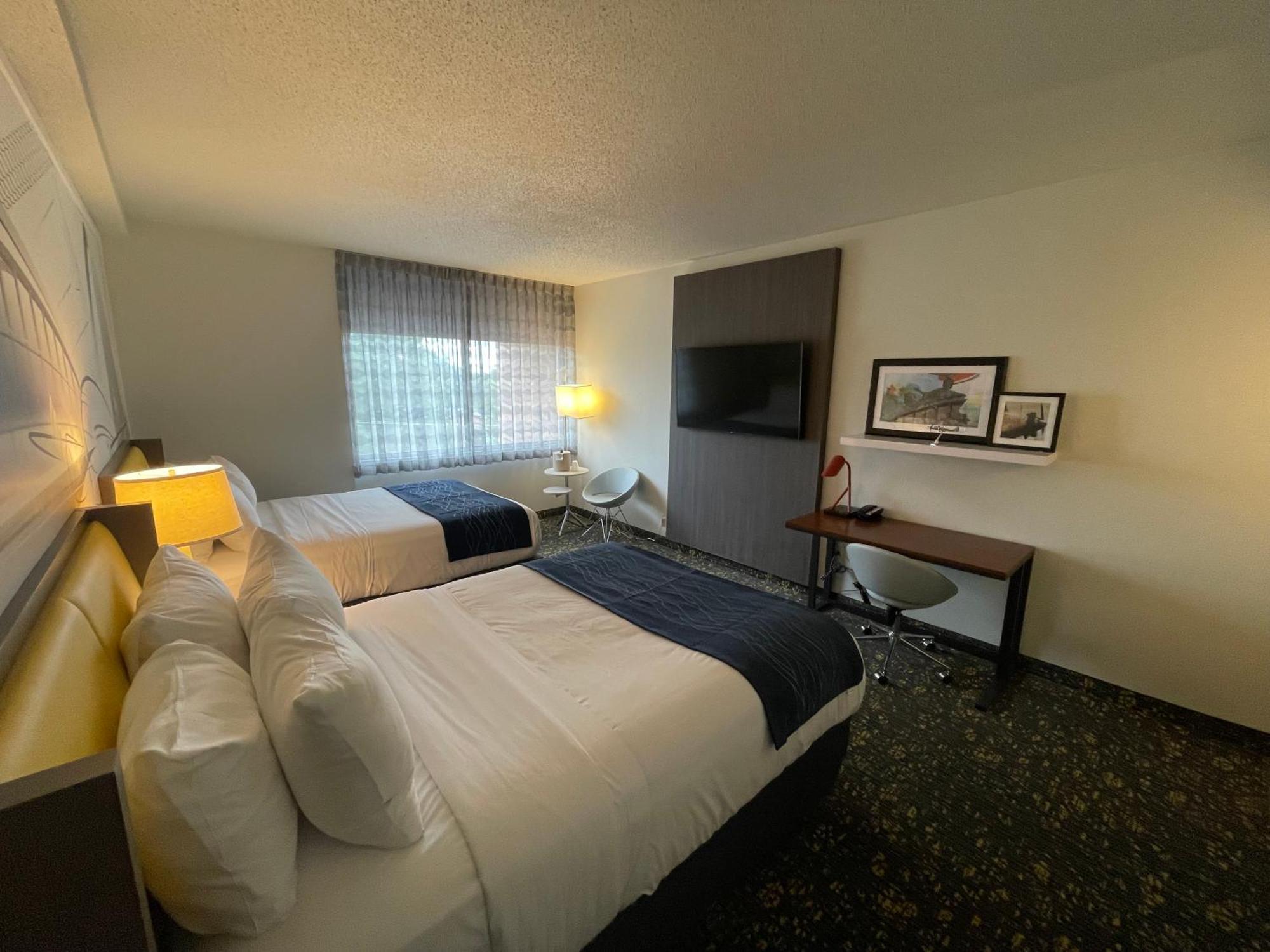 Saint Louis Airport Hotel Woodson Terrace Buitenkant foto