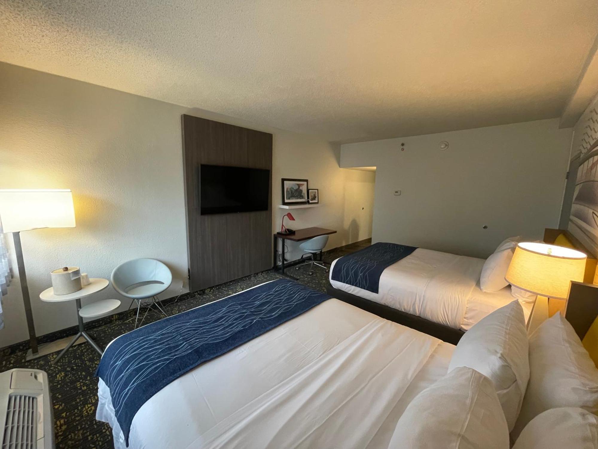 Saint Louis Airport Hotel Woodson Terrace Buitenkant foto