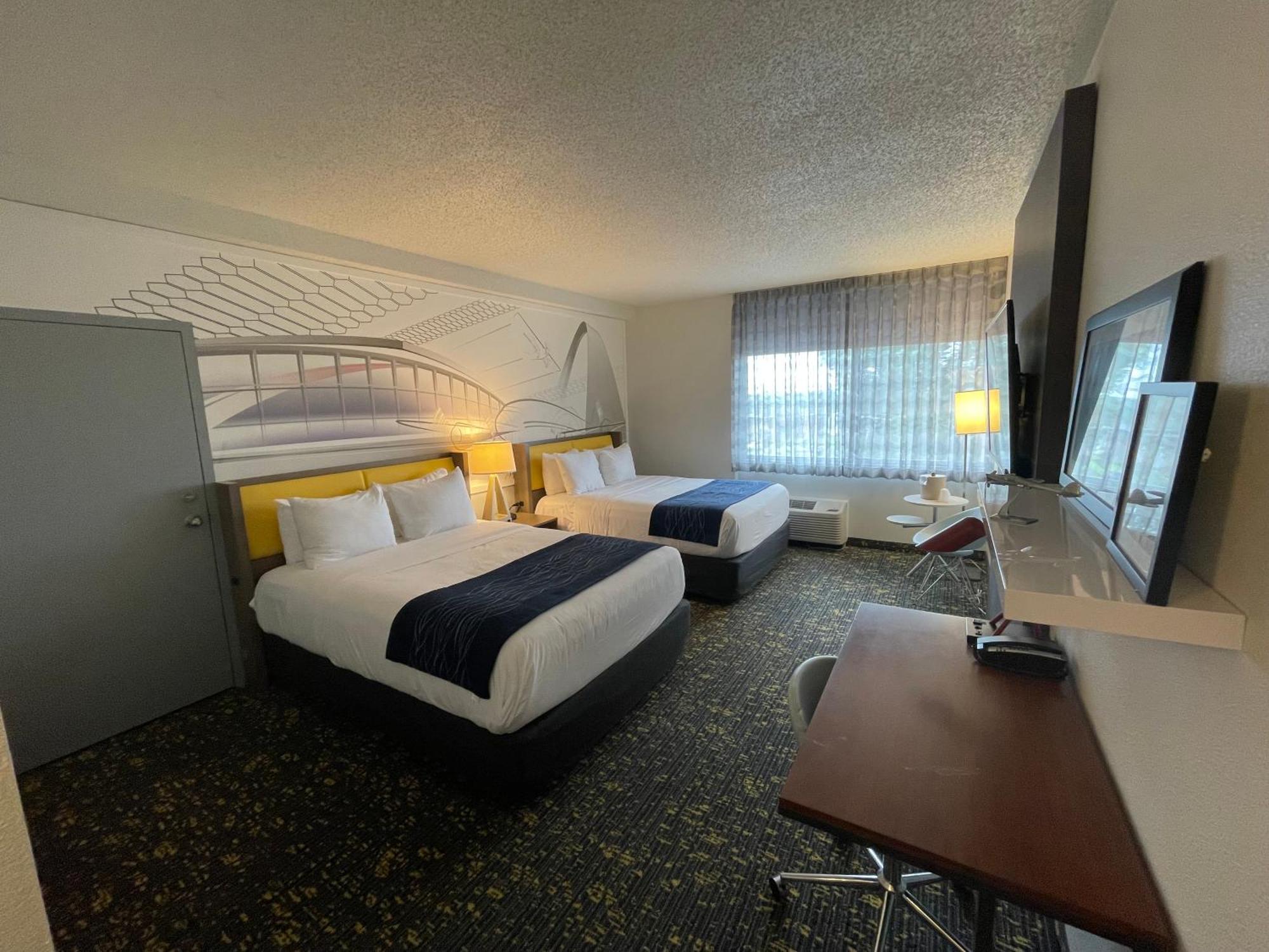 Saint Louis Airport Hotel Woodson Terrace Buitenkant foto