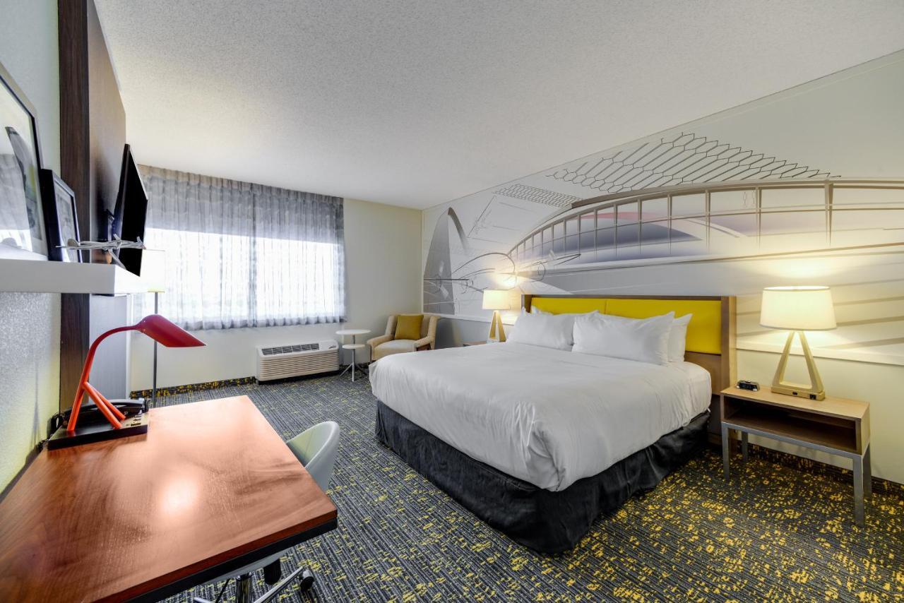 Saint Louis Airport Hotel Woodson Terrace Buitenkant foto
